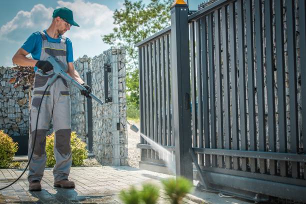 Best Playground Equipment Cleaning  in Libertyvle, IL